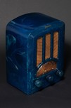 Catalin Emerson AU-190 Radio Beautiful Marbleized Blue - Rare